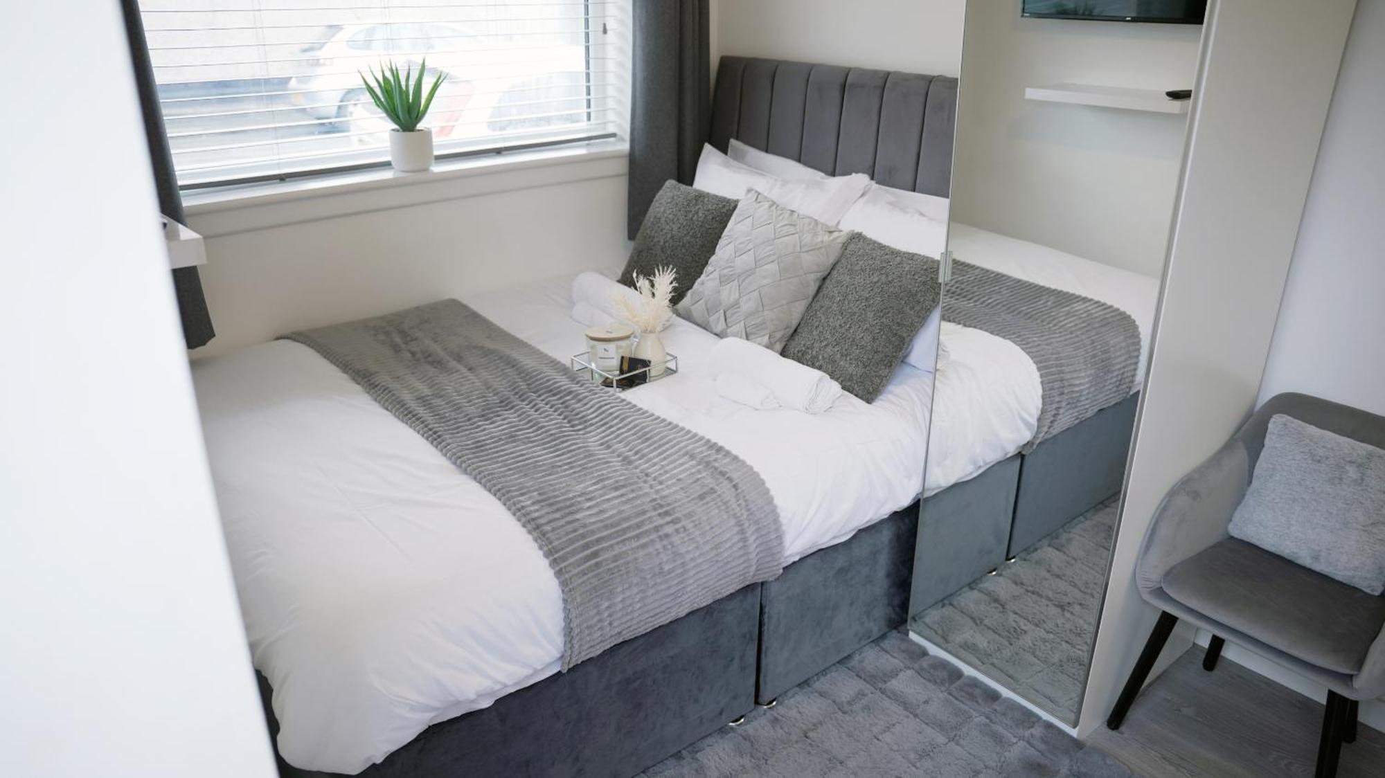 City Centre House, Parking With Ev, Free Wifi, Netflix Coventry Szoba fotó
