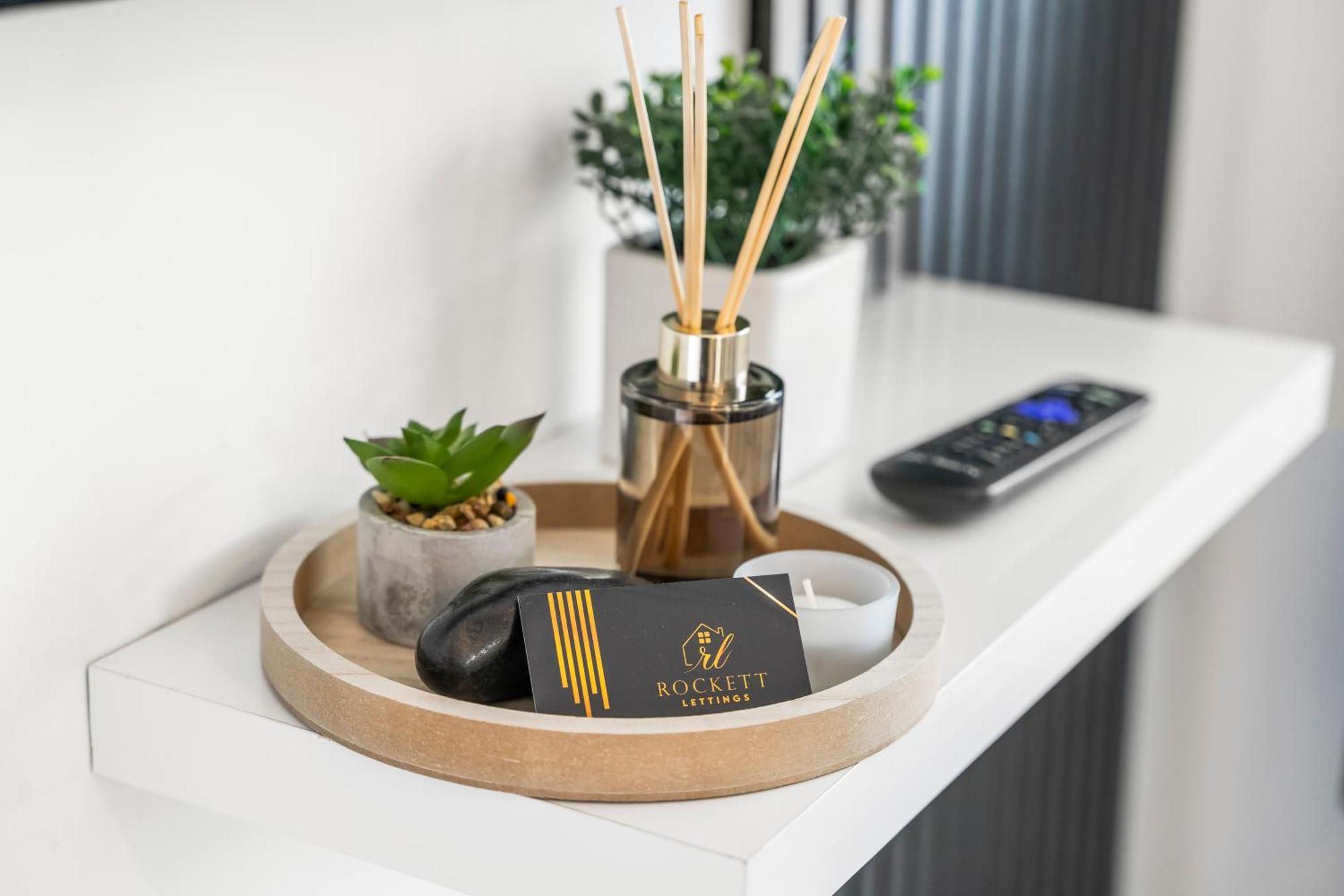 City Centre House, Parking With Ev, Free Wifi, Netflix Coventry Kültér fotó